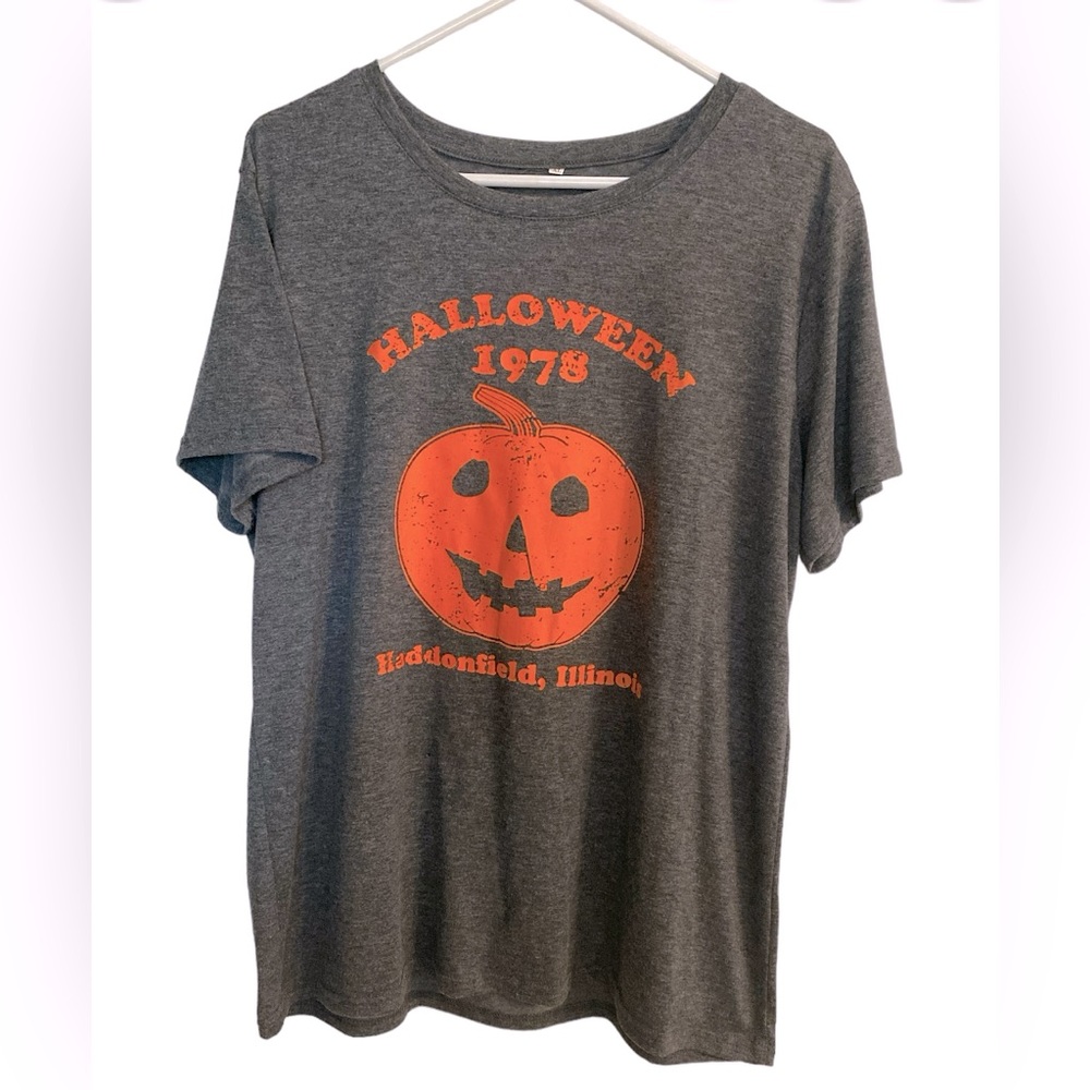 Super Cute “Halloween 1978” Tee Size XL 🎃 Like new!